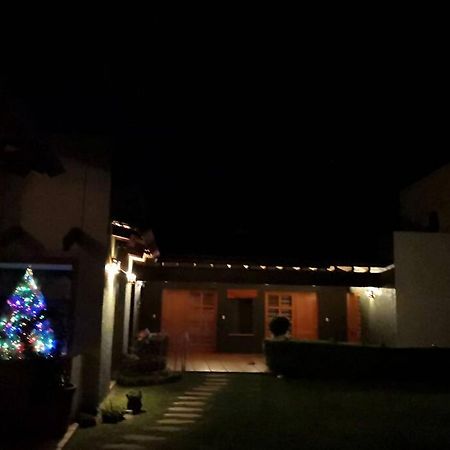 Casa Luna Con Alberca Privada เควนาวากา ภายนอก รูปภาพ
