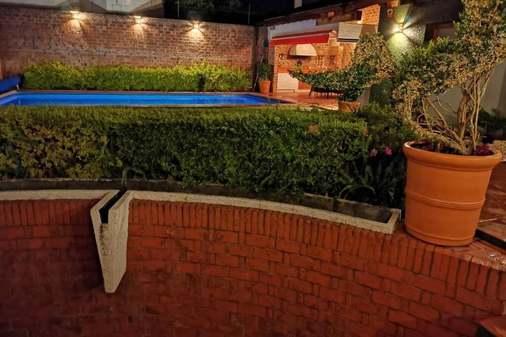Casa Luna Con Alberca Privada เควนาวากา ภายนอก รูปภาพ