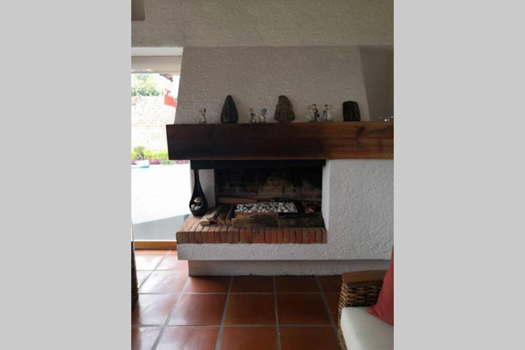 Casa Luna Con Alberca Privada เควนาวากา ภายนอก รูปภาพ