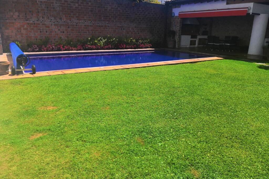 Casa Luna Con Alberca Privada เควนาวากา ภายนอก รูปภาพ