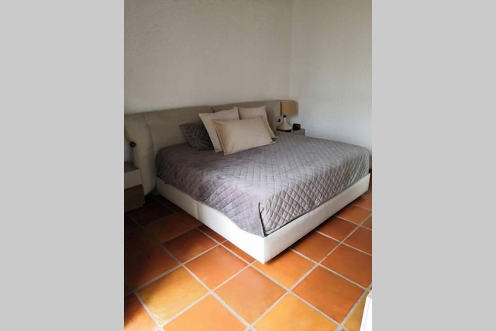 Casa Luna Con Alberca Privada เควนาวากา ภายนอก รูปภาพ